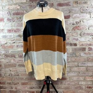 Striped pullover sweater medium
